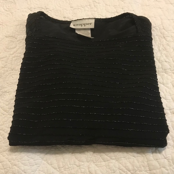 Elegant Wrapper sparkly striped black on black long sleeve top (M) - Picture 14 of 14
